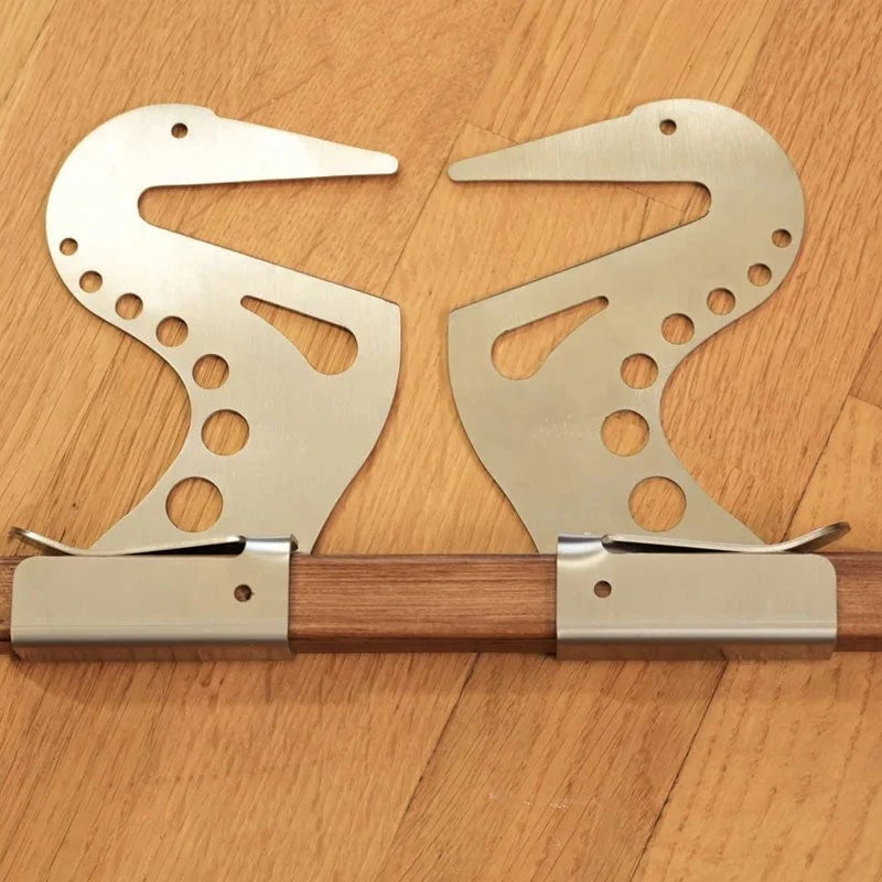 Artist Hand Support Bridge